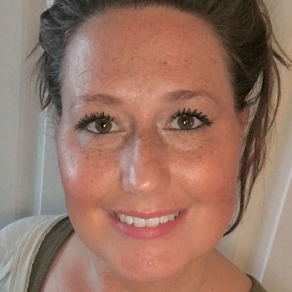 Meet your Posher, Fleabea - Picture 1 of 1